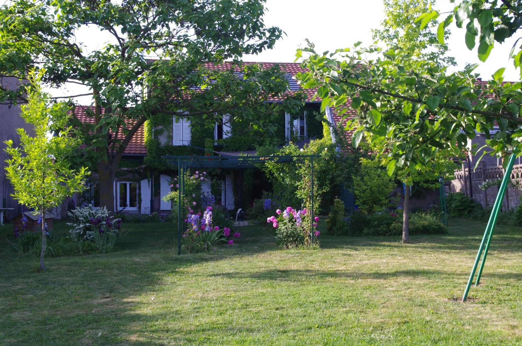 Chambres D'Hotes Au Presbytere Racrange Kültér fotó